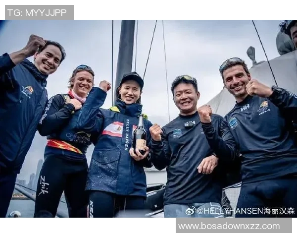 中国宁波一号携勋绩战船升帆香江 香港环岛大赛演出“主场首秀”