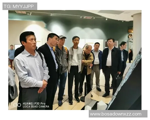 南通发布：苏超南通队载誉而归，3000多名球迷迎候城市英豪